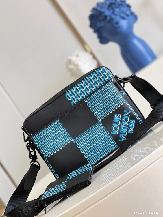 Official oldcobbler VUITTON TRIO LOUIS MESSENGER 0814